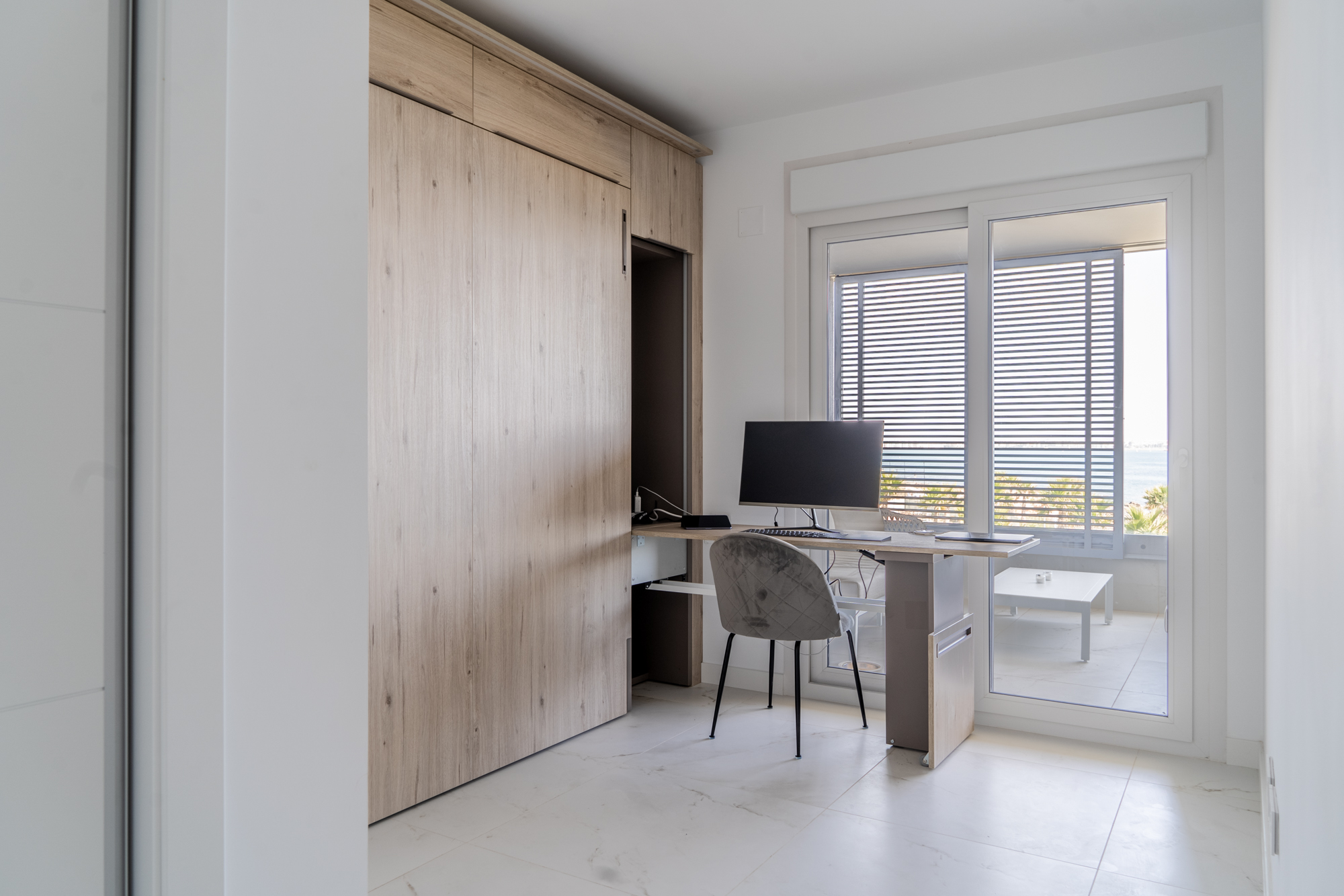 Bedroom 3 / Office Space